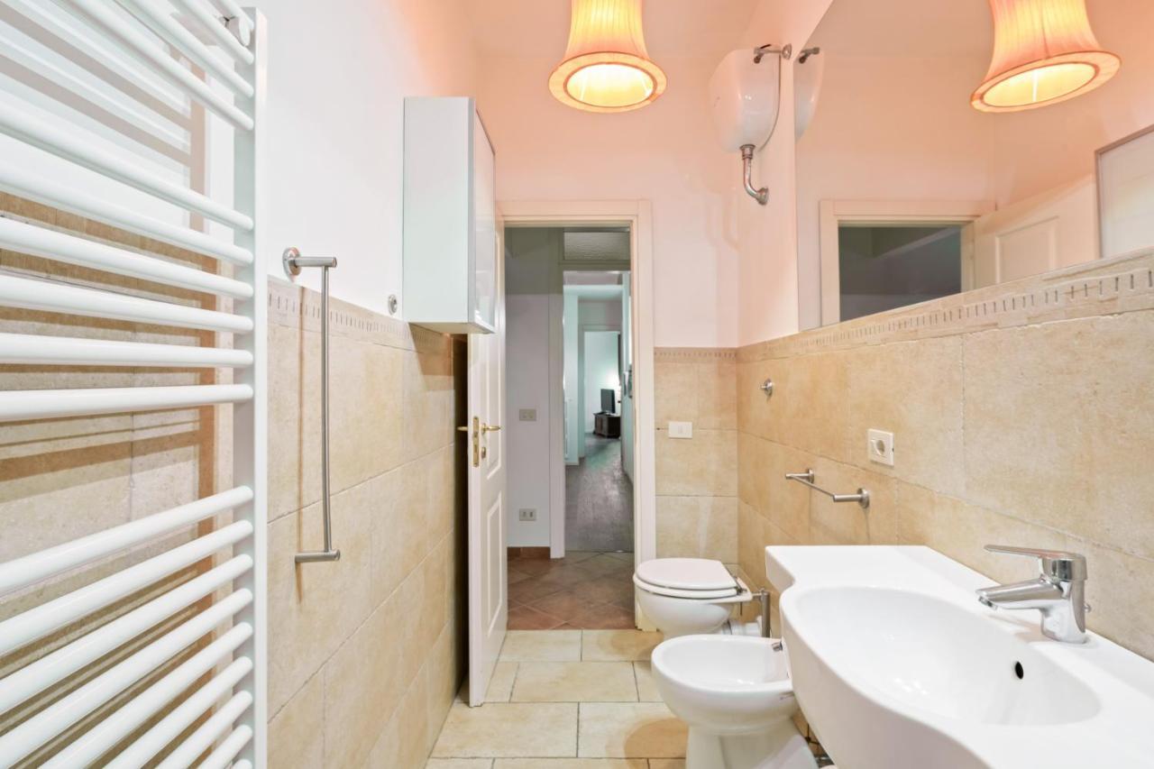 פירנצה Palazzo Pitti & Boboli Comfortable Apartment מראה חיצוני תמונה